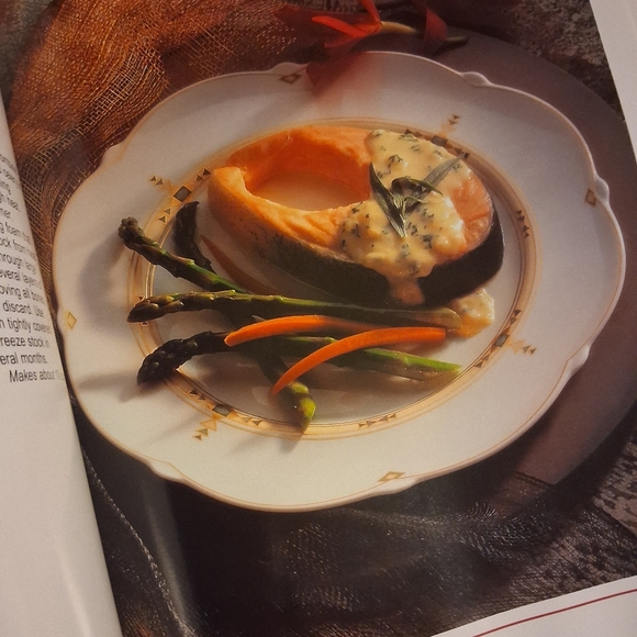 Vintage Treasury of Christmas cookbook.🎄🎁 - Picture 13 of 16